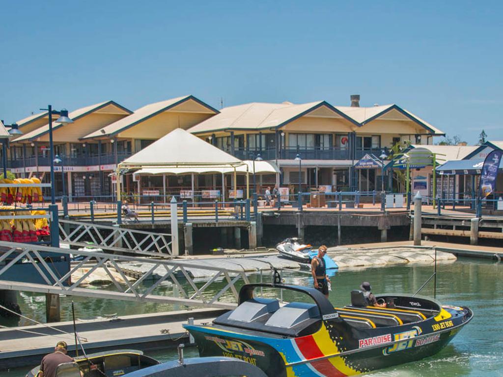 Surfers Paradise Yha Southport Exterior photo